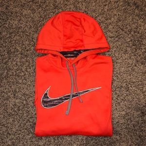 Nike hoodie. Men’s medium